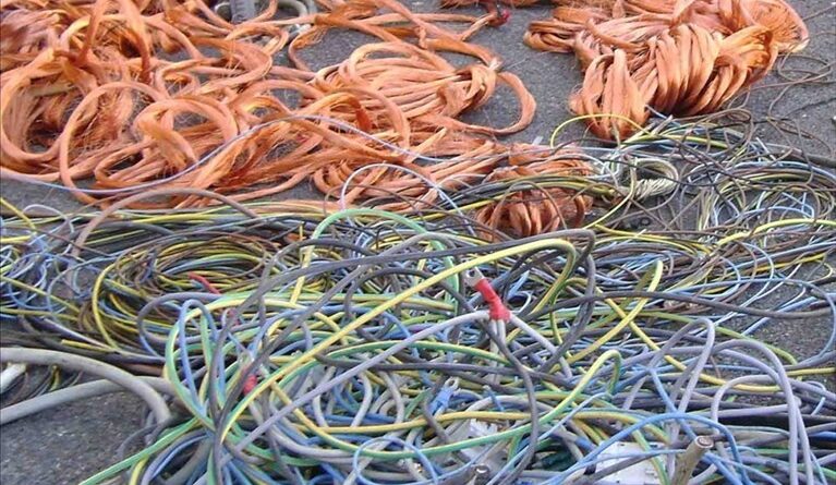 Furto di cavi elettrici nell’agrigentino: danni per 4mila euro