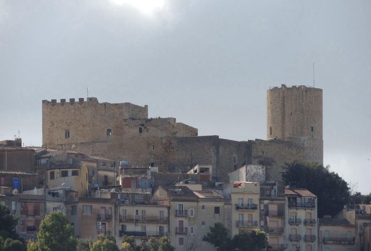 Castello di Salemi - foto wikimedia commons - trs98.it