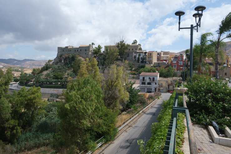 Siculiana, paesaggio urbano - foto wikimedia commons - trs98.it