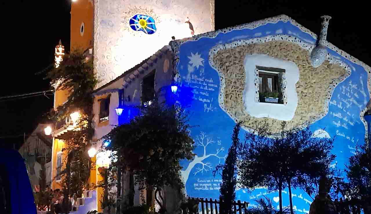 Borgo colorato Sicilia - foto wikimedia commons - trs98.it