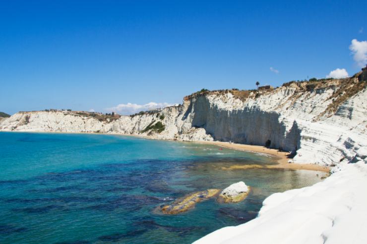 Il mare di Realmonte, eterna località di passione - foto wikipedia - trs98.it