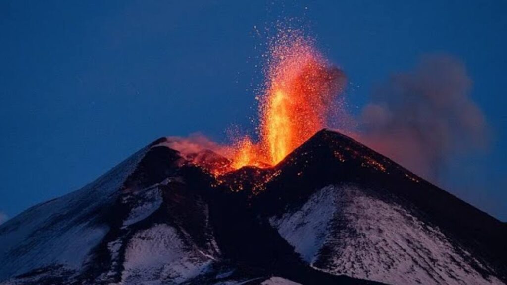 Tra l’Etna e l’oblio si nasconde il BALCONE DI PIETRA di Sicilia | Qui succedono cose che Google Maps non ti mostra