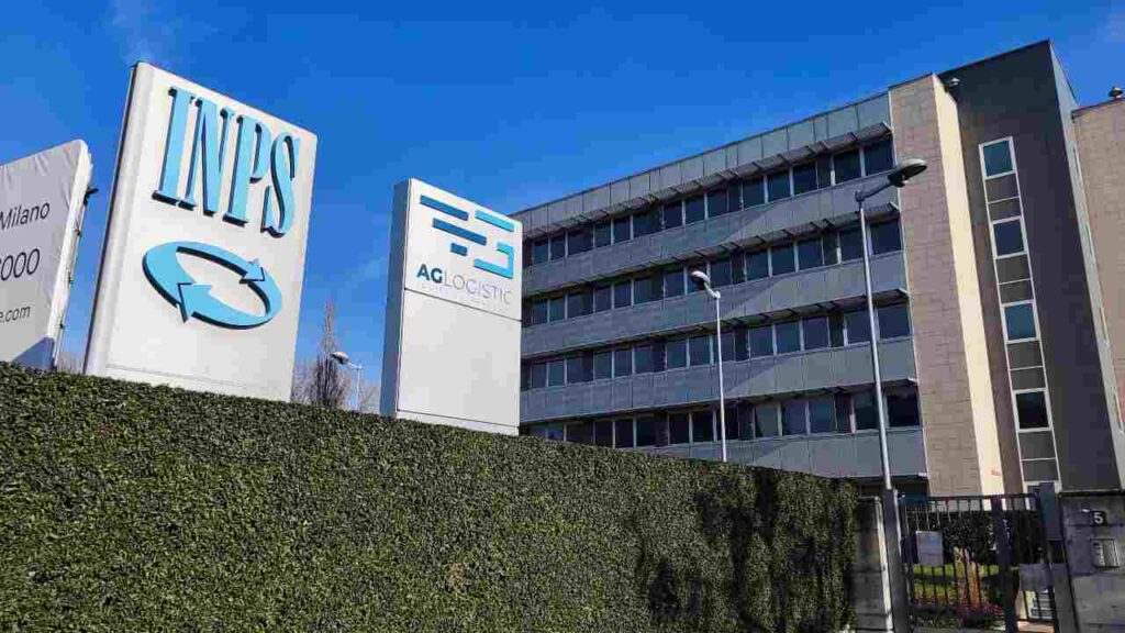 INPS lancia un nuovo sussidio da 542€: se non presenti domanda ora, potresti pentirtene | In Sicilia sono tutti al CAF