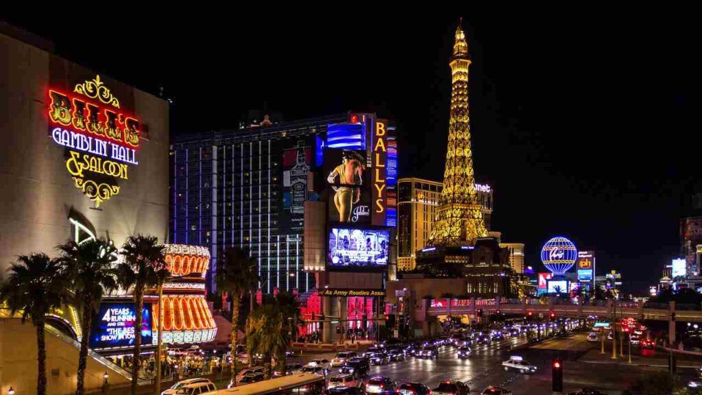 Tra le Madonie e i Nebrodi si erge la LAS VEGAS di Sicilia | Tutti hanno il doppio cognome e la stessa zia materna