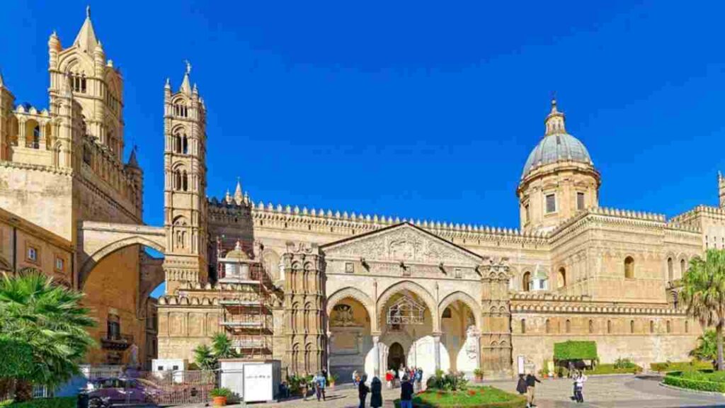 Tutti parlano delle solite mete in Sicilia ma in pochi conoscono il BORGO DEI GOLOSI | Qui la dieta è una parolaccia